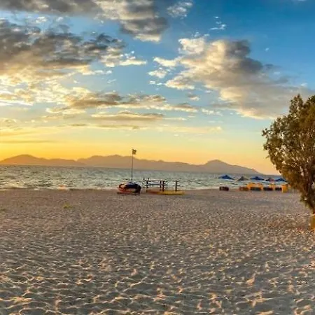 Aelia Blue Lägenhet